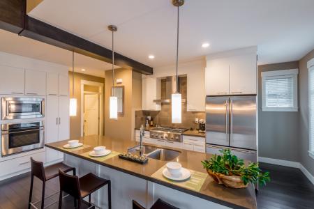 HOW TO UPDATE YOUR KITCHEN ON A BUDGET