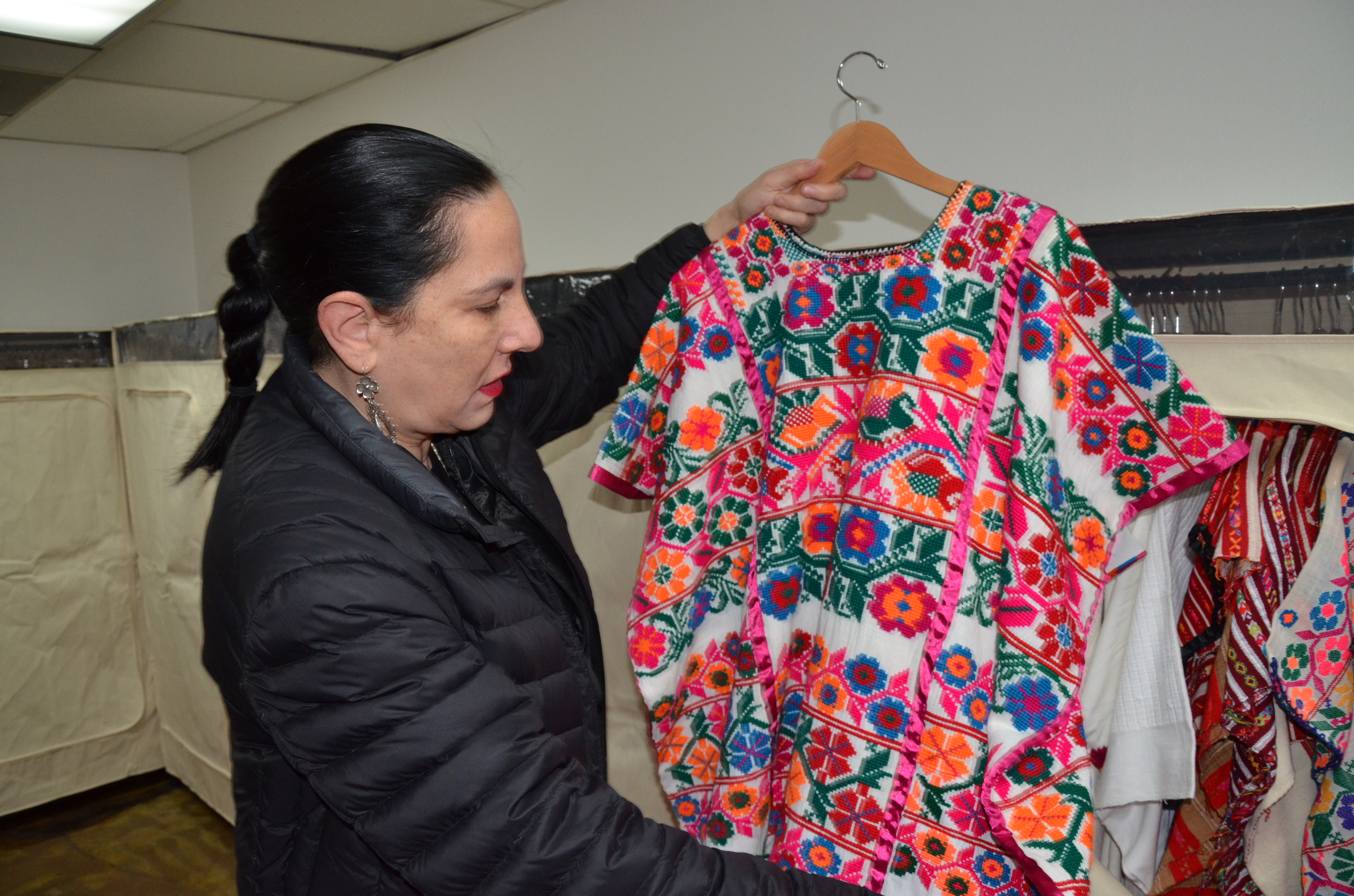 Belleza Mexicana opens Emmanuel Art Gallery