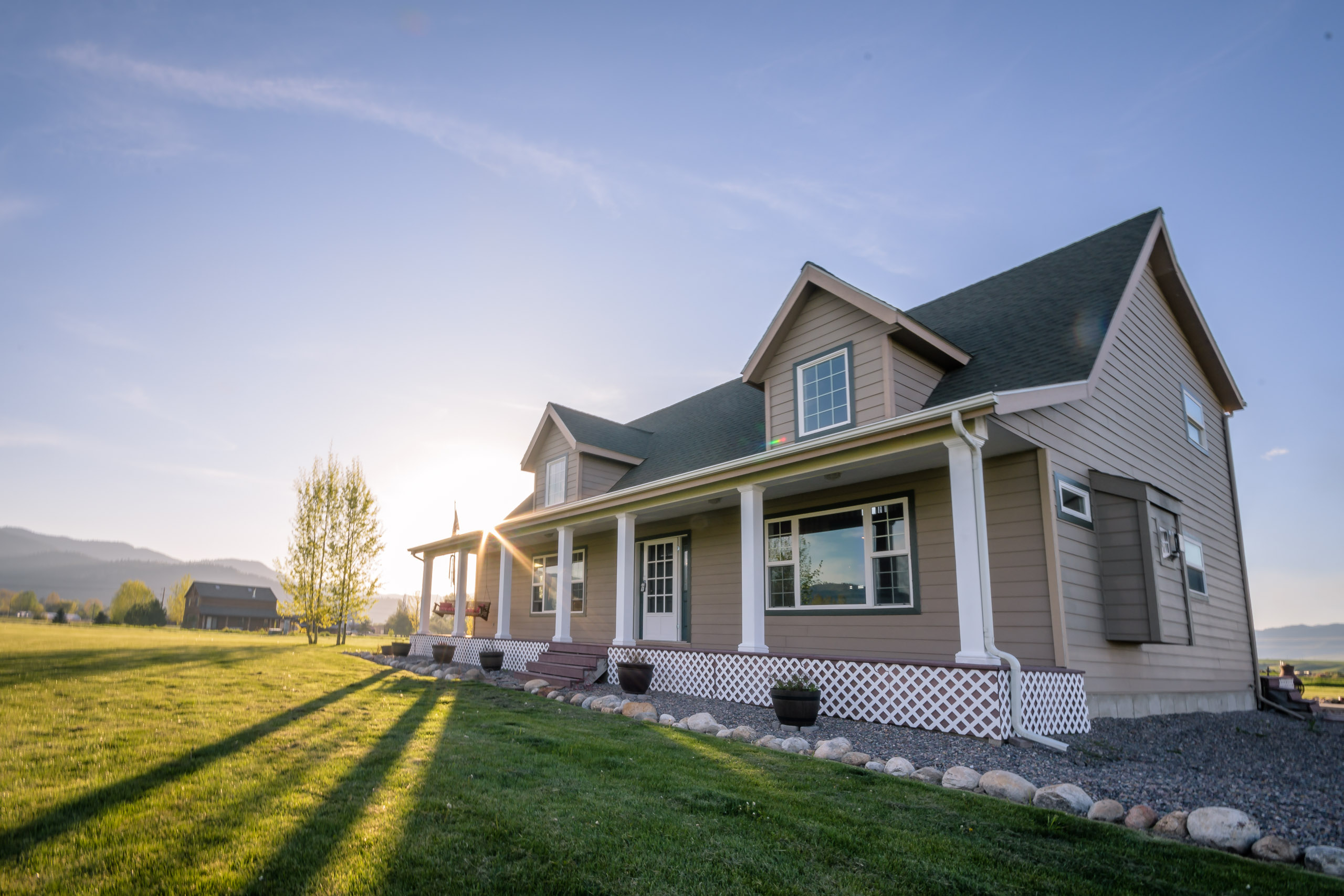 Welcome to 11195 Bruin Lane!