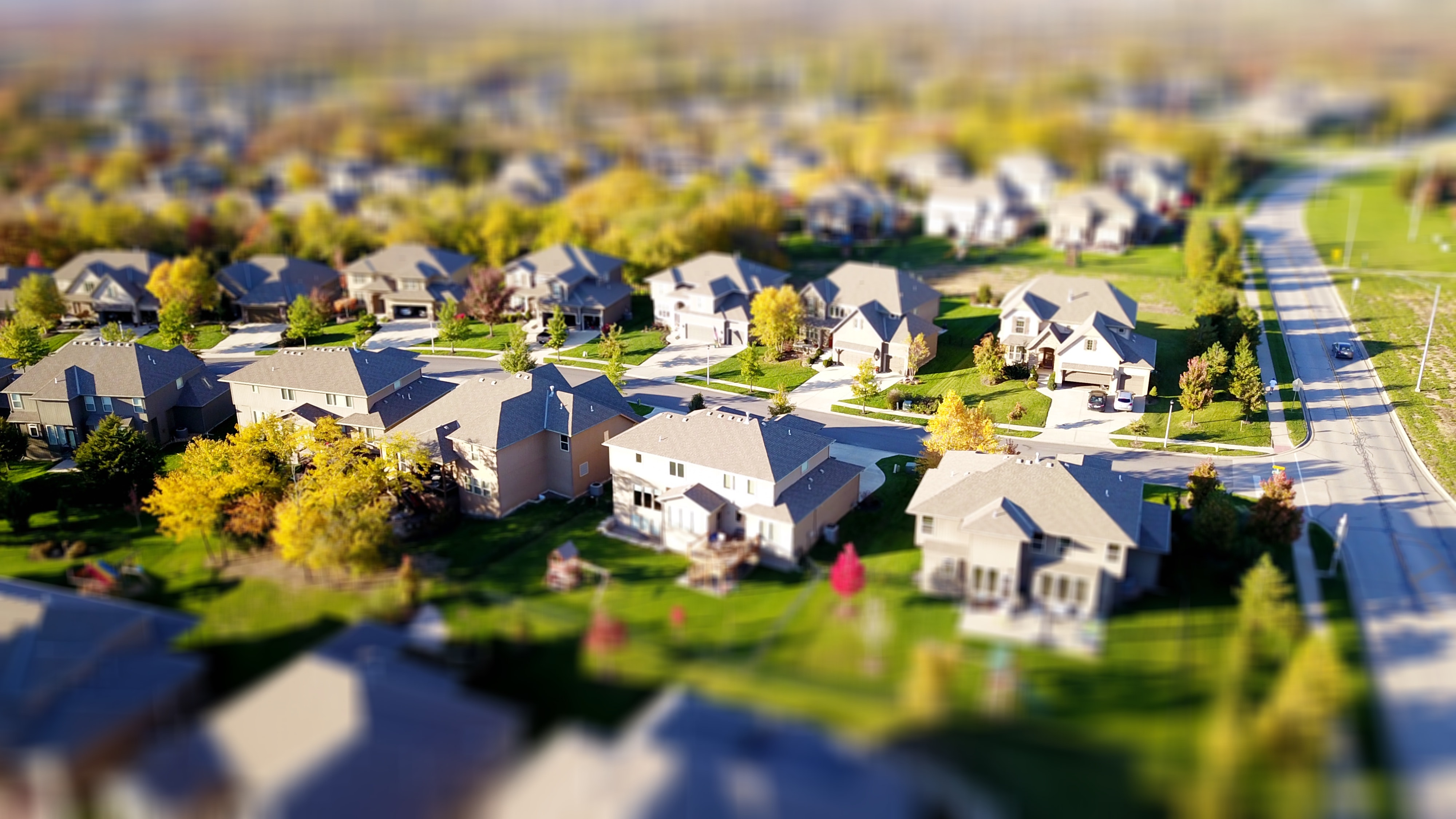 5 Benefits of Living Within an HOA