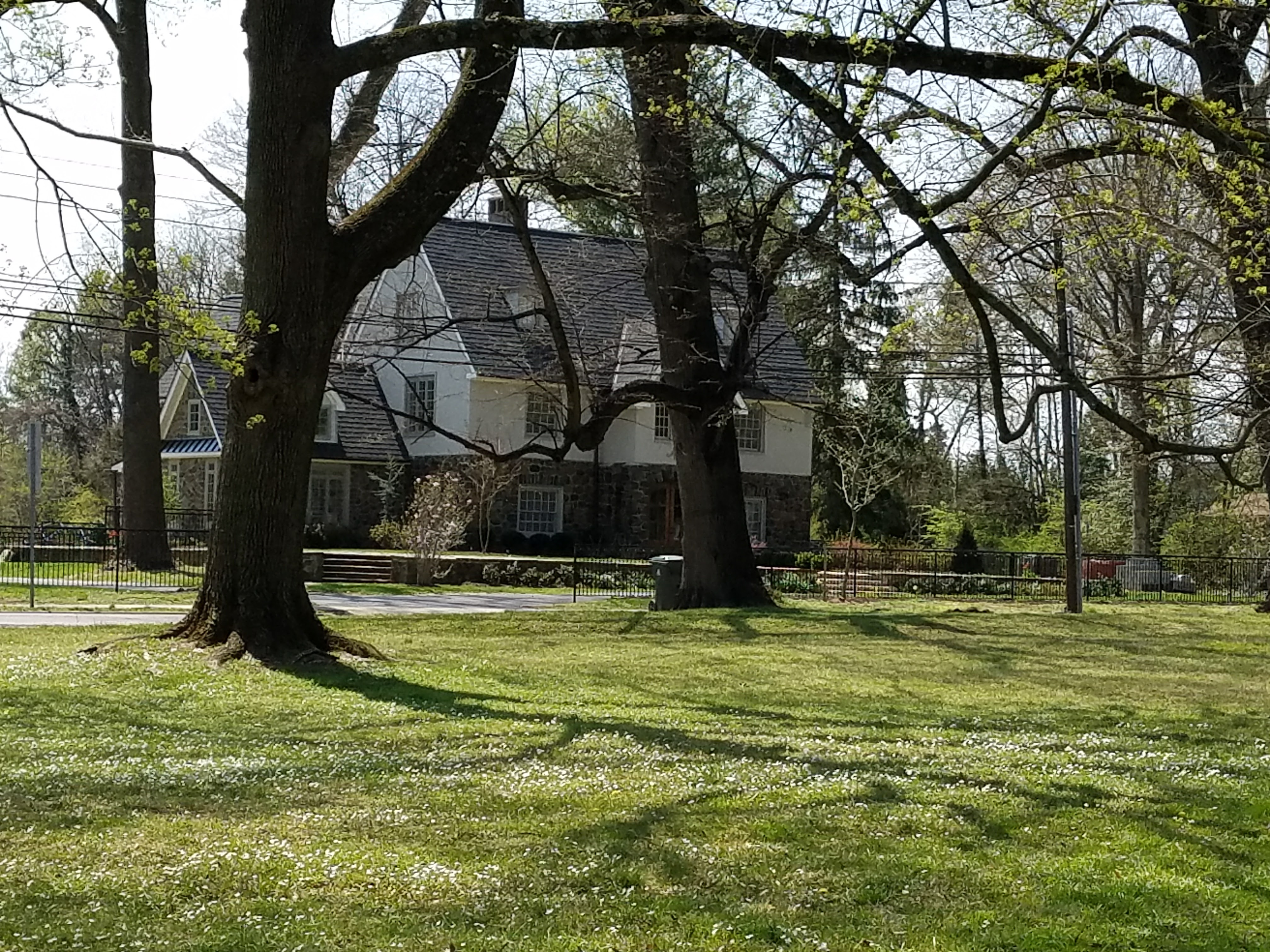 The Good, The Bad & The Ugly about Estate Sales