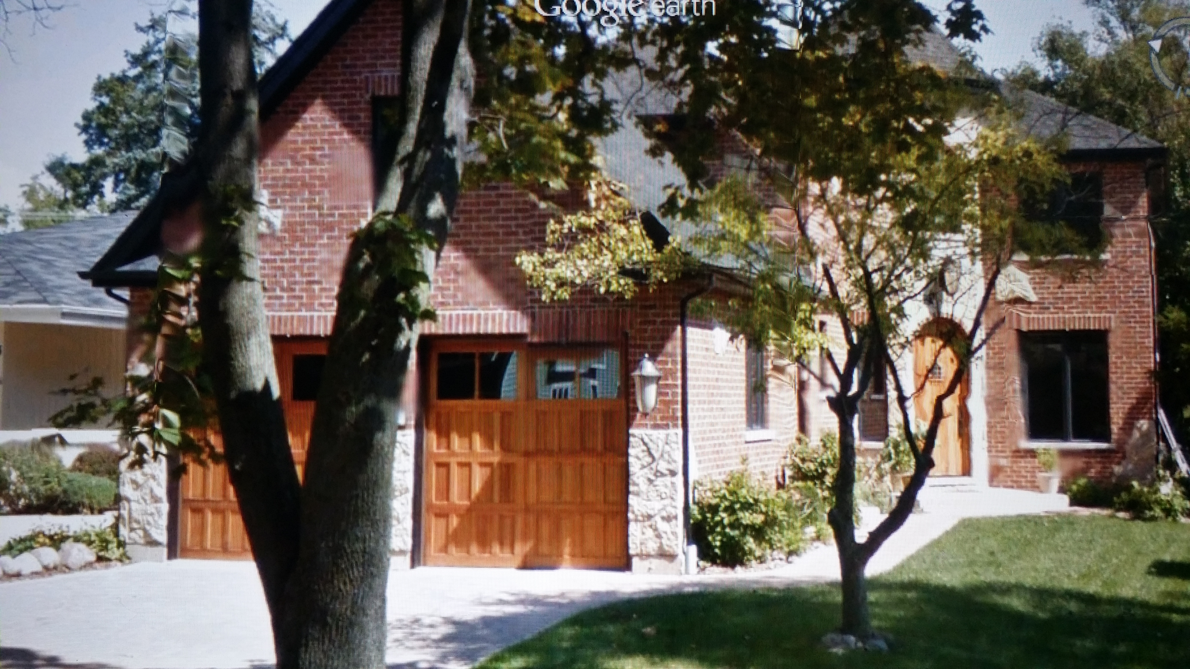 Desirable 5 Bedroom in Elmhurst – 749 S Hawthorne, Elmhurst IL 60126