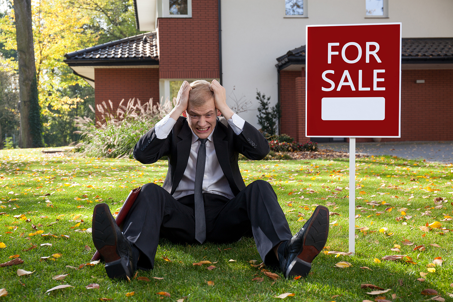 Selling Your Home? Here's 3 Reasons Why You Won't Want to Handle the Sale Yourself - The Richard Hopkinson Team