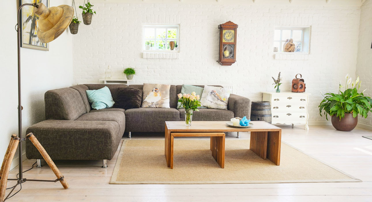 Staging Tips by Room | Lisa Sisko Team | Living Room