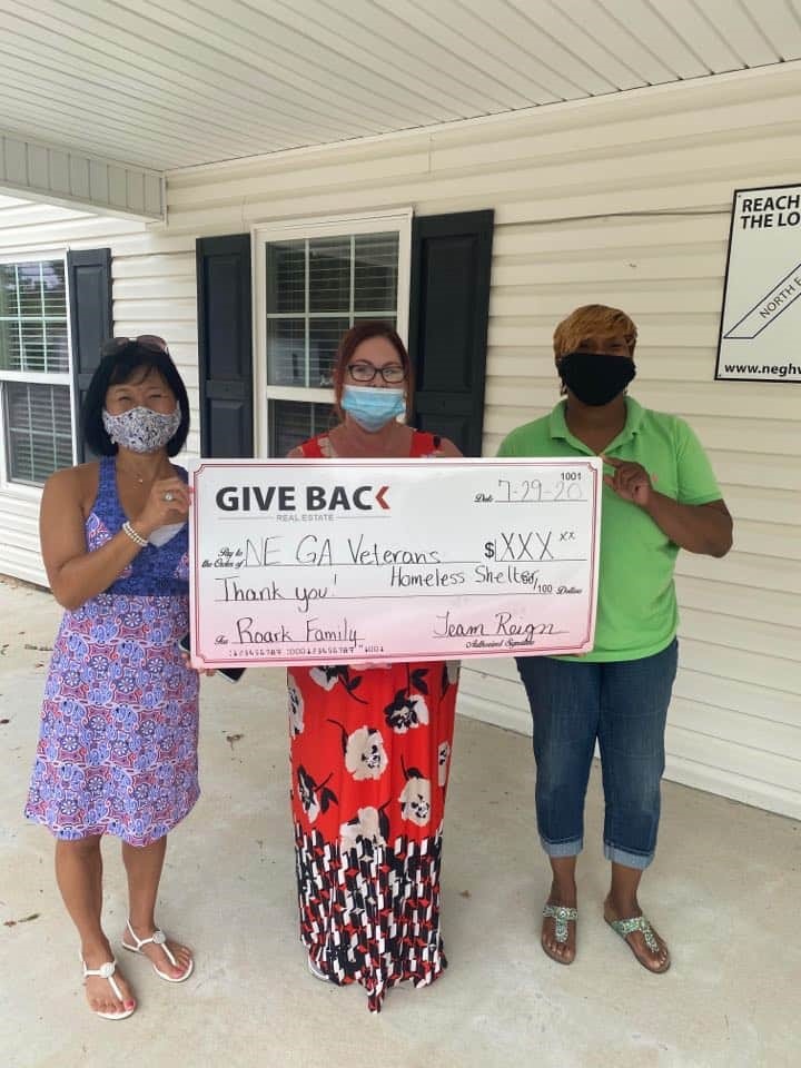 Cheri Cherry GIVES BACK to the Northeast Georgia Homeless Veterans Shelter