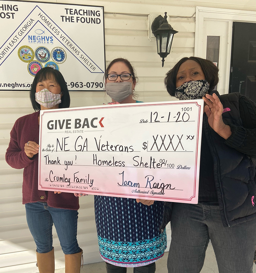 Cheri Cherry GIVES BACK to the Northeast Georgia Homeless Veterans Shelter