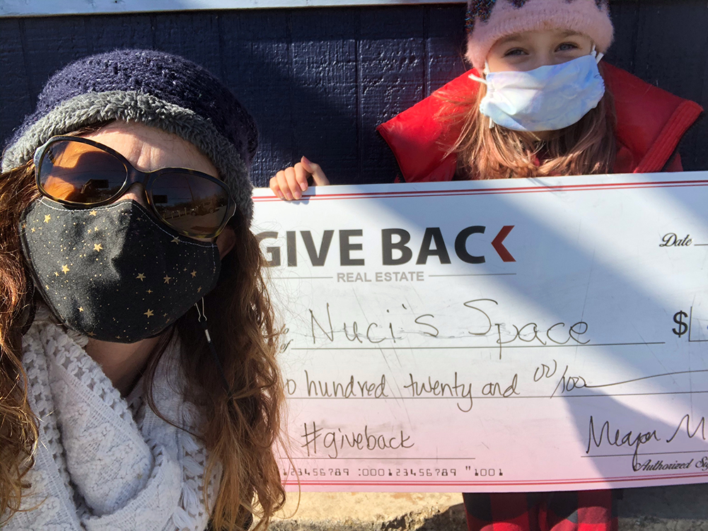 Meagan Moye GIVES BACK to Nuçi’s Space