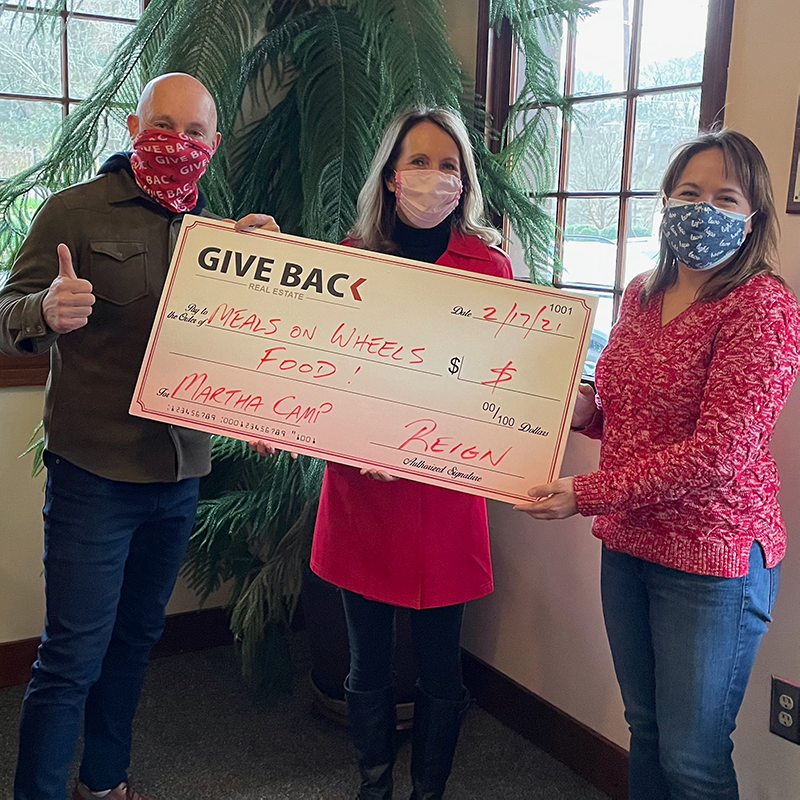 TEAM REIGN GIVES BACK to ACCA Meals on Wheels