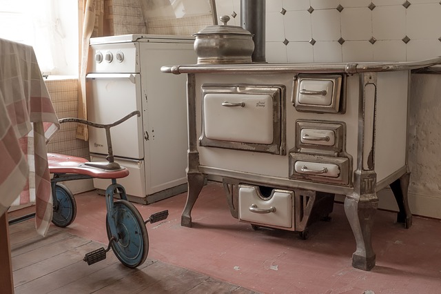 a kitchen full of outdated appliances 