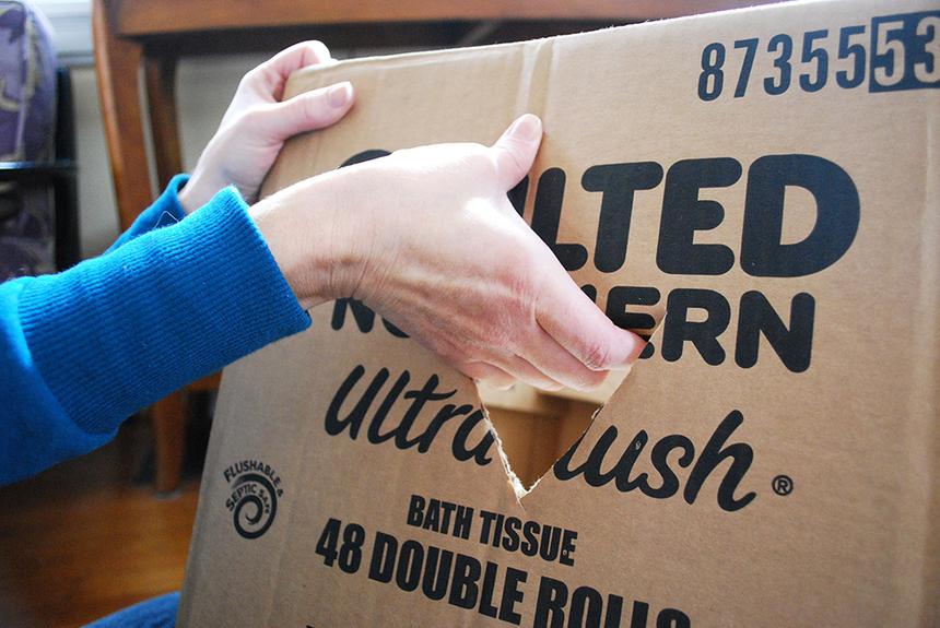 14 Packing Hacks From the Pros That Make Moving Less Awful