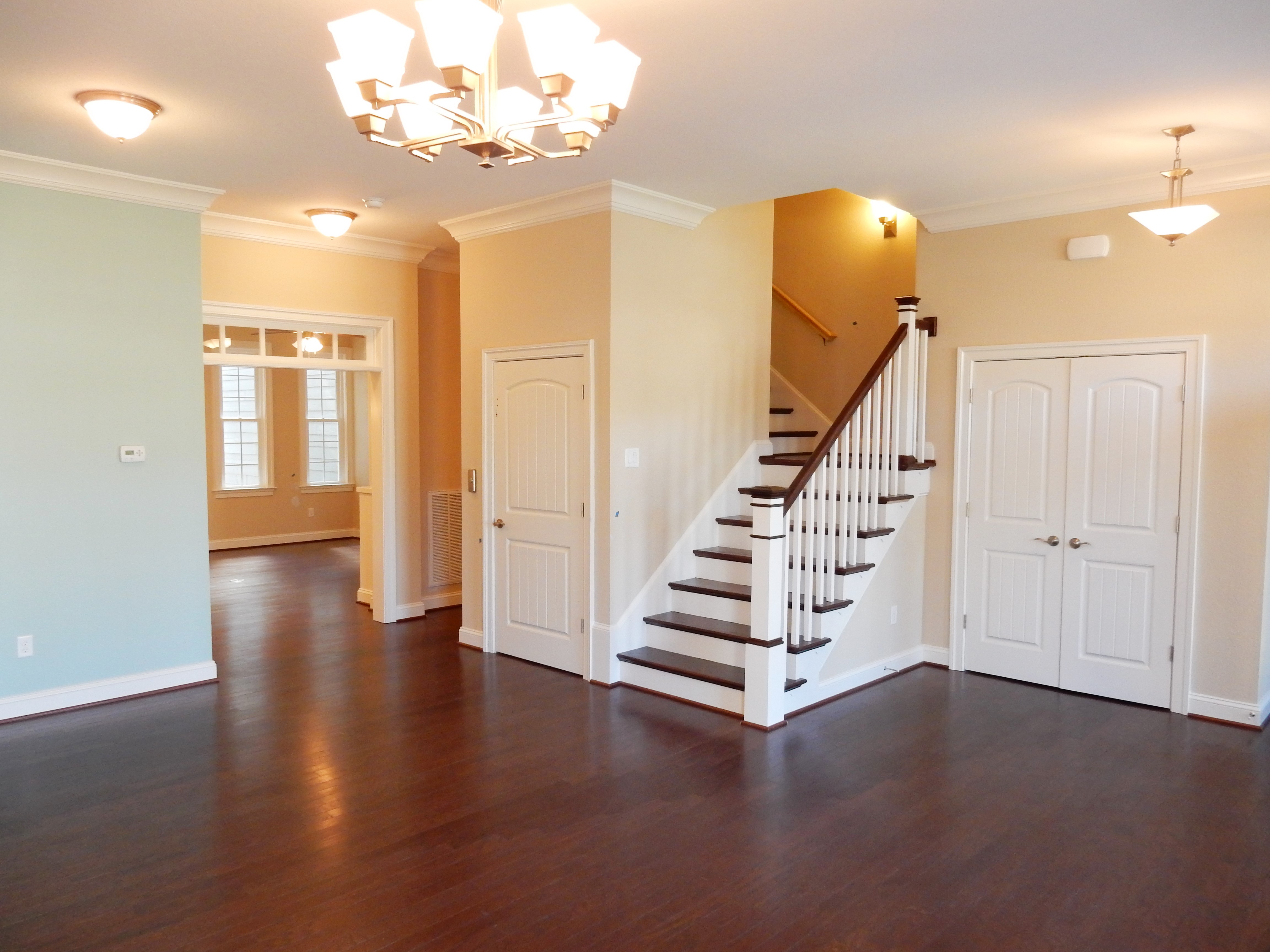 1004 Steeleman Ln. #5 Chesapeake, VA 23320