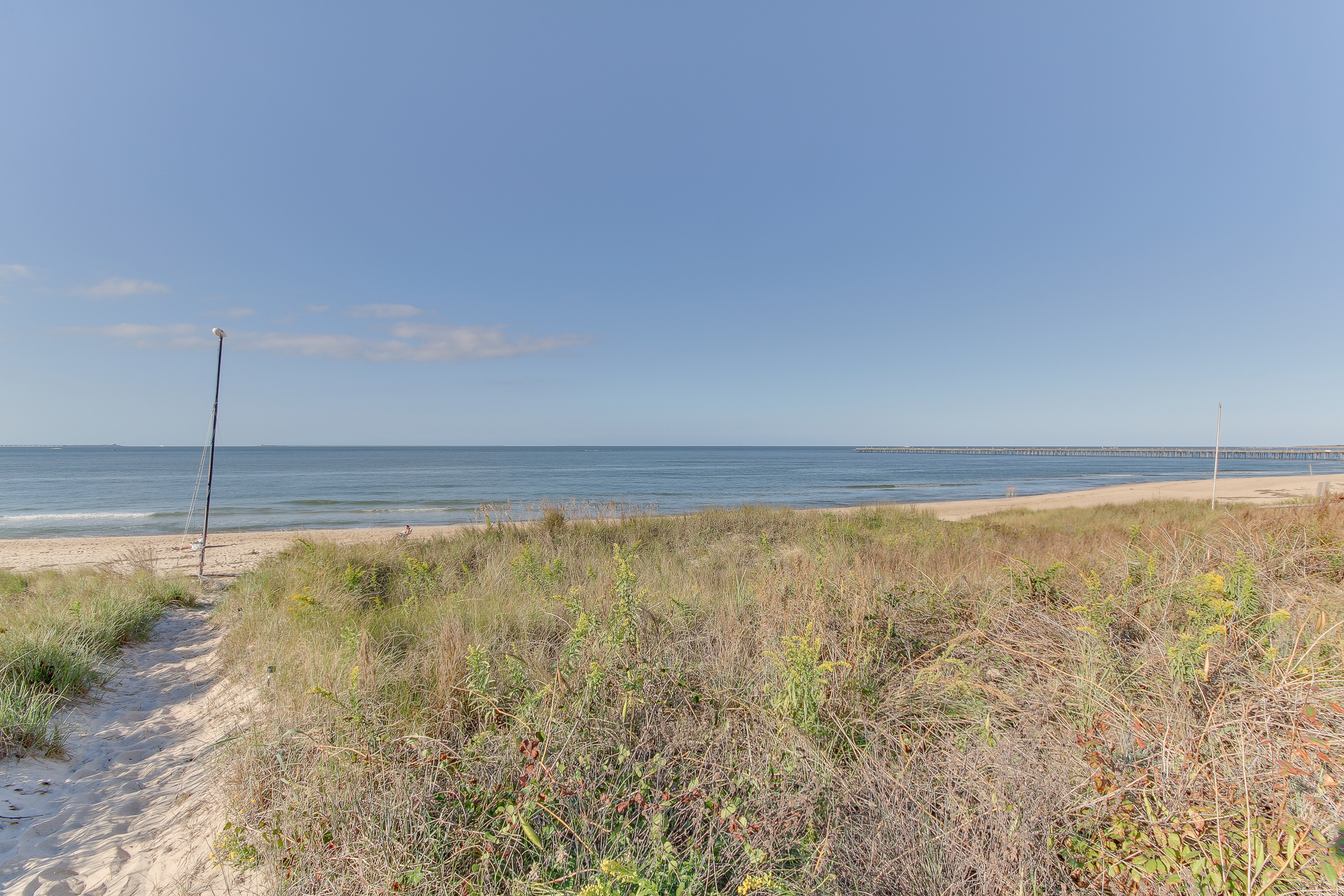 2300 BEACH CASTLE LANE