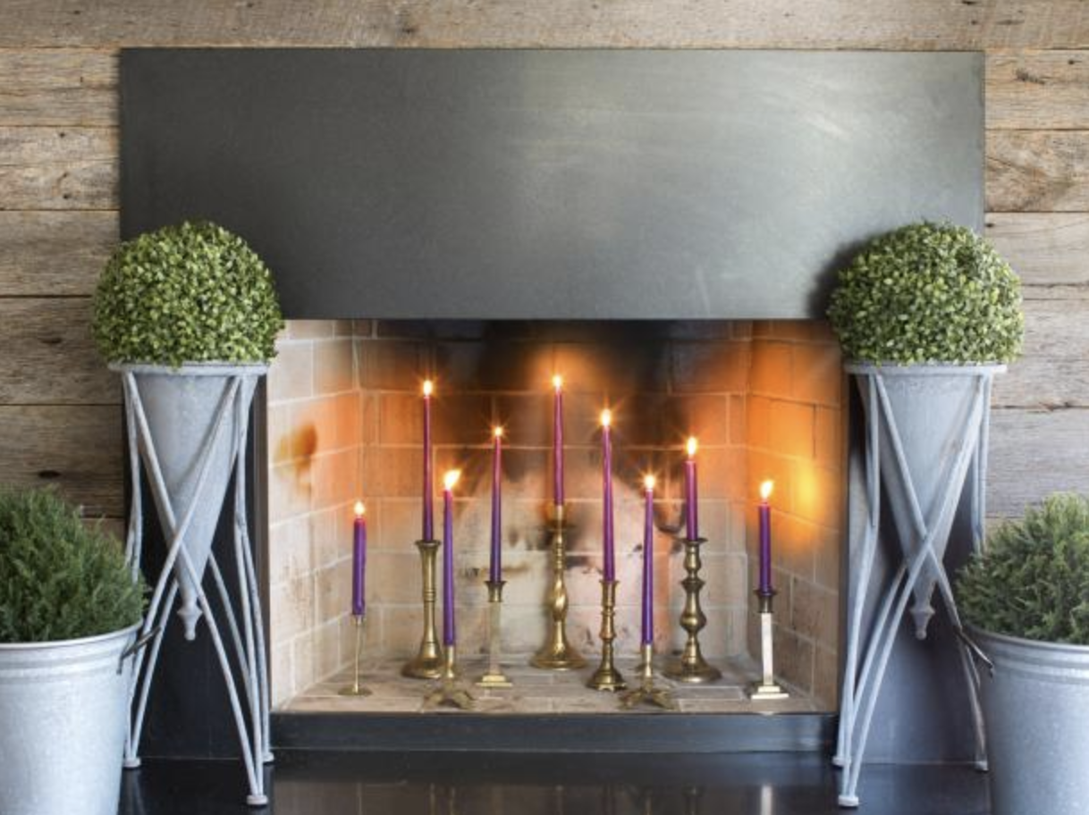 Staging Tips For Selling During the Holidays