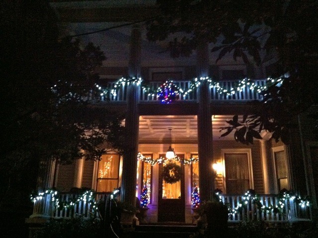 231 residential properties went under contract last week in Charleston!!!