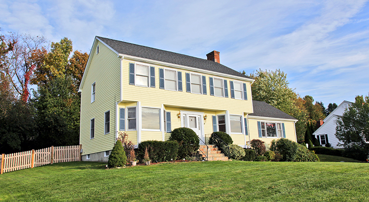 How Long Do Families Stay in a Home?