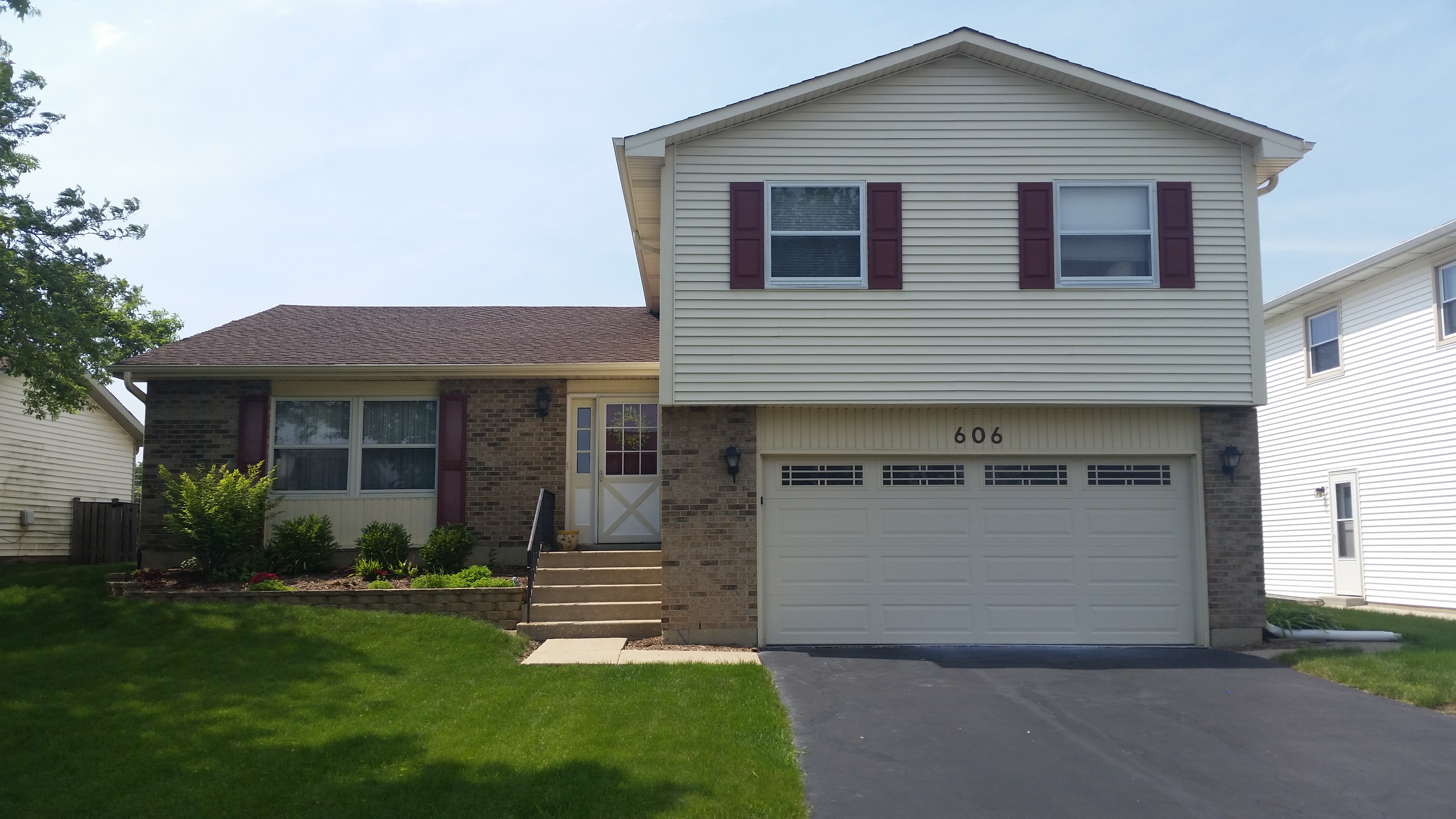 Coming Soon! 606 Glen Flora Drive, Carol Stream