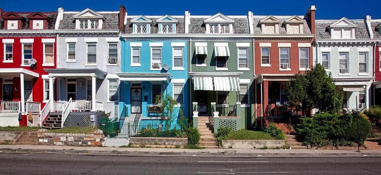 What You Should Do First When Moving to a New City for the First Time