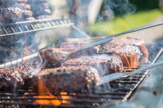 Grilling Tips for Memorial Day Weekend