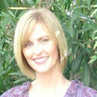 Yvette M Roberts