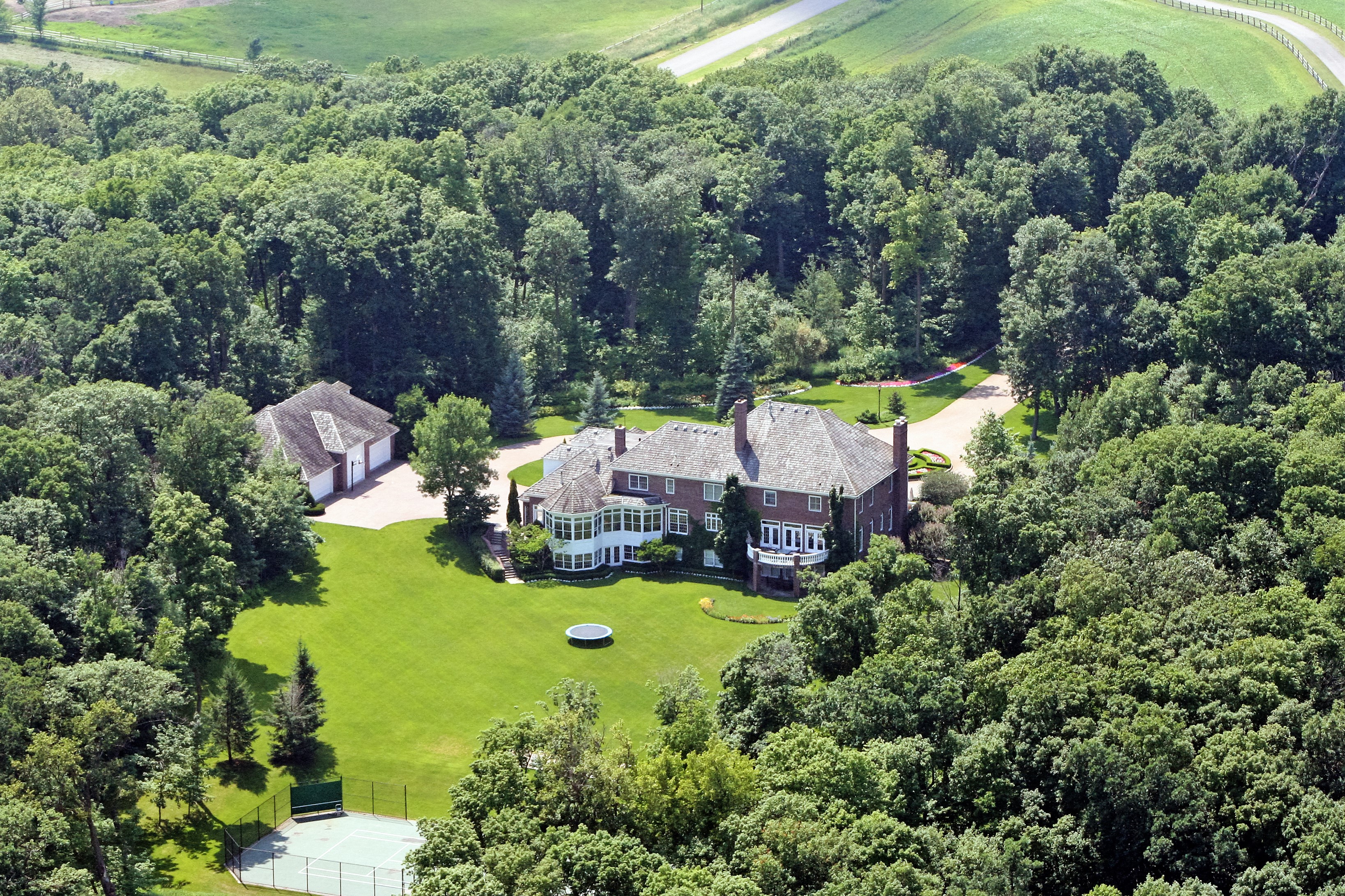3000 Willow Dr, Medina