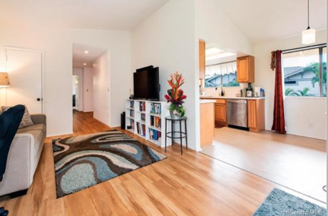 Top 3 Listings in Pearl City