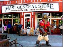 HISTORIC DOWNTOWN HENDERSONVILLE