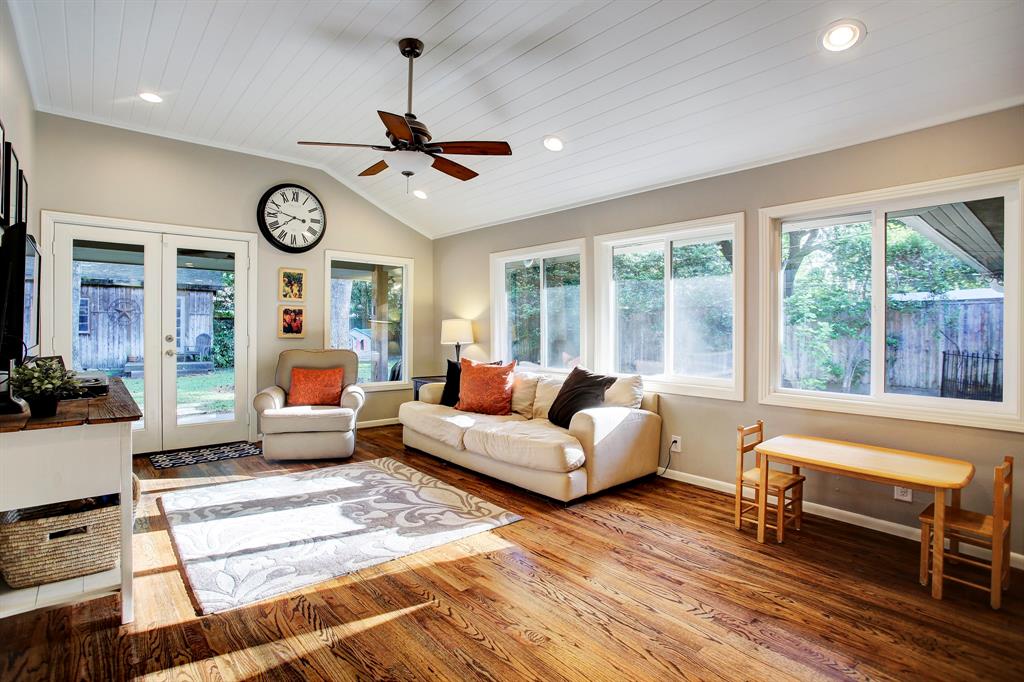 PENDING in Oak Forest! 2018 Lamonte Offered at $469,000.