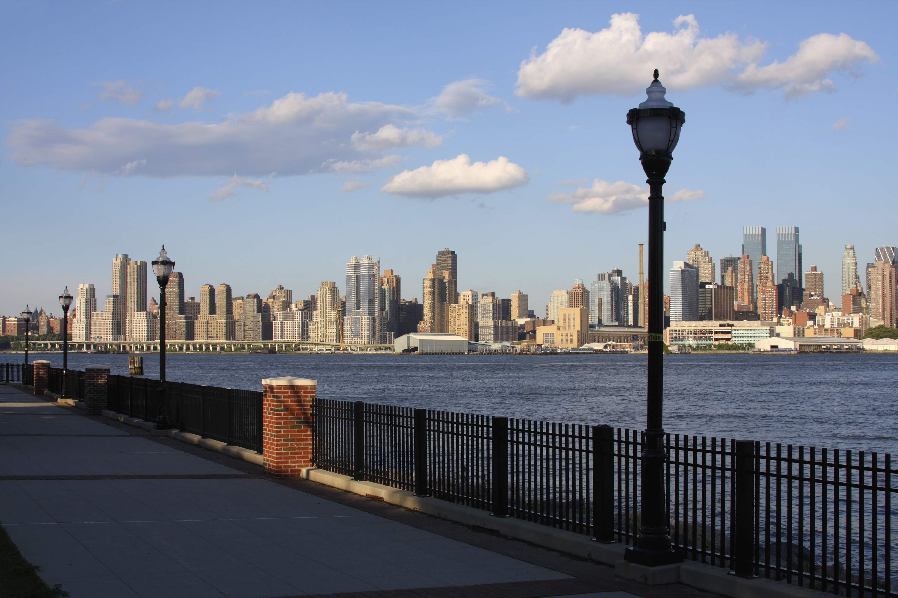 Edgewater Homes & Real Estate