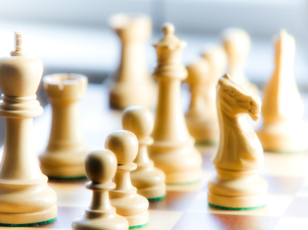 How to Win a Blind Bidding War