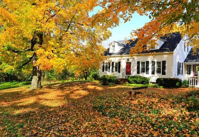5 Reasons Why Fall Is The Perfect Time To Sell Your Home