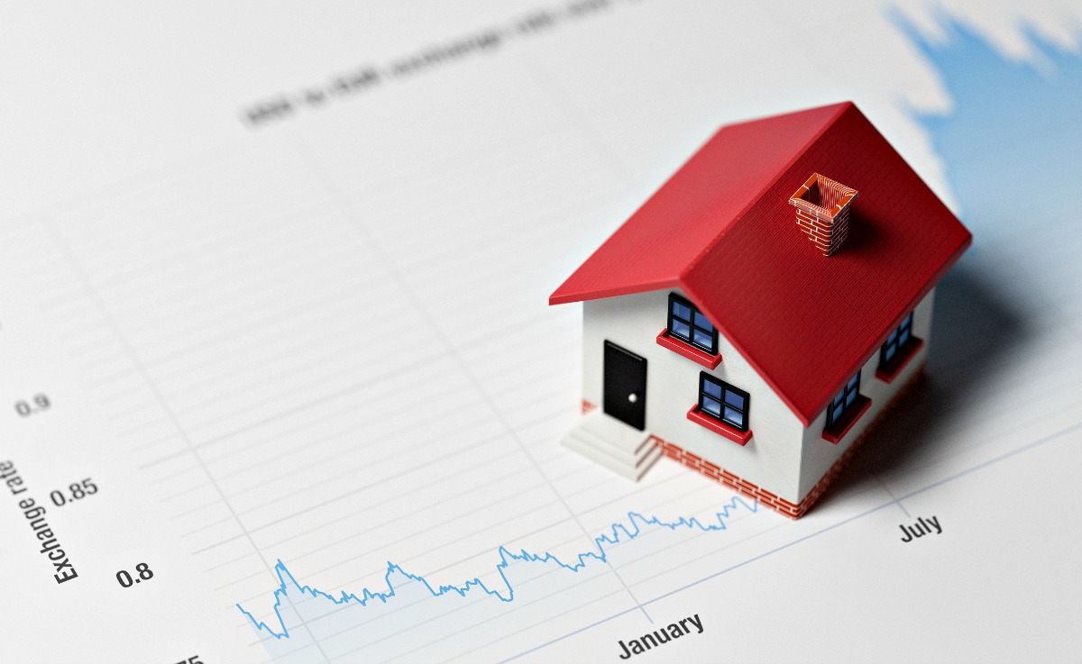 East Providence Home Sales Nosedive in May - Prices Escalate